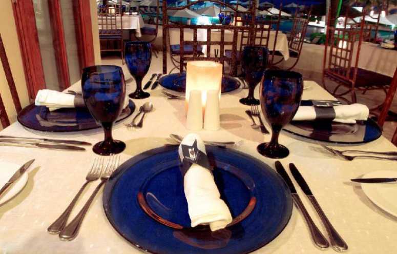hotel-emporio-ixtapa-006