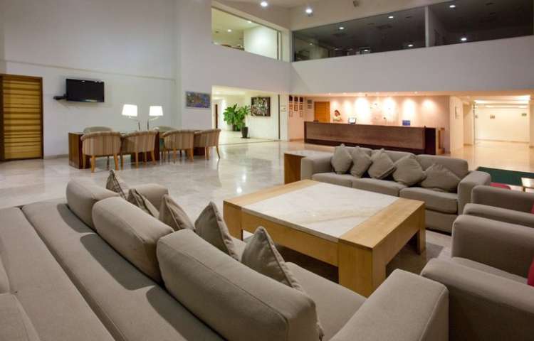 hotel-gamma-de-fiesta-inn-ixtapa-002