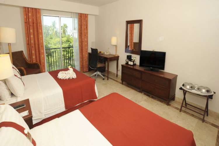 hotel-gamma-de-fiesta-inn-ixtapa-008