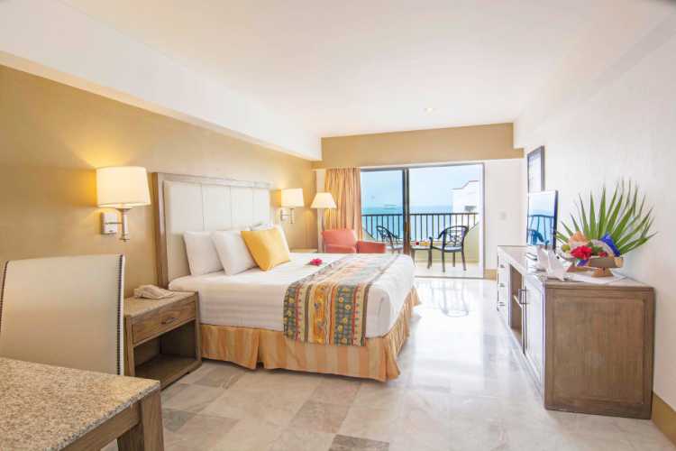 hotel-tesoro-ixtapa-012