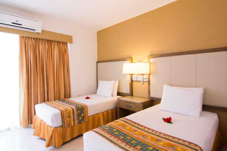 hotel-tesoro-ixtapa-027