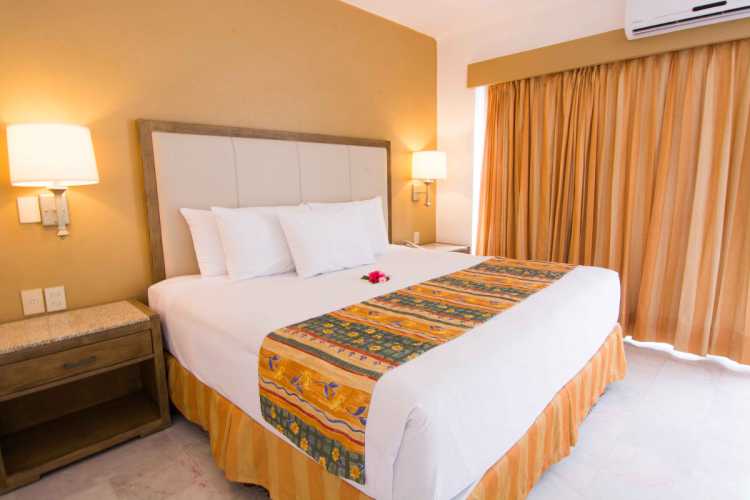 hotel-tesoro-ixtapa-028